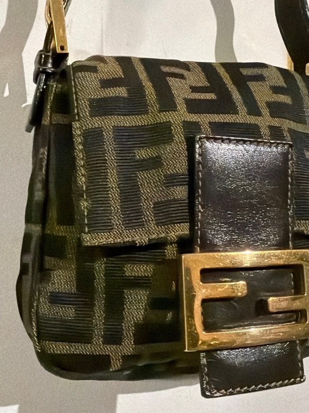Fendi Zucca Mini Baguette Shoulder Bag in Brown and Black - Picture 2 of 11